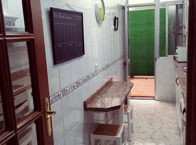 Arrecife, Garaje Y Wifi Gratis Junto Puente *