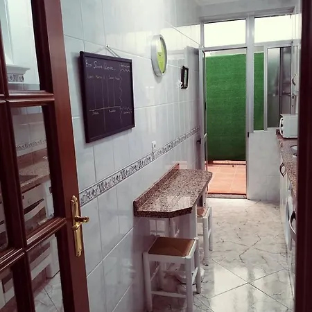 Arrecife, Garaje Y Wifi Gratis Junto Puente *