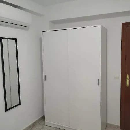 Arrecife, Garaje Y Wifi Gratis Junto Puente קורדובה